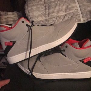 Jordan Wolf Grey Fadeaway